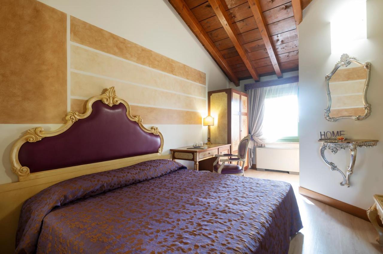 La Corte San Lorenzo Hotel
