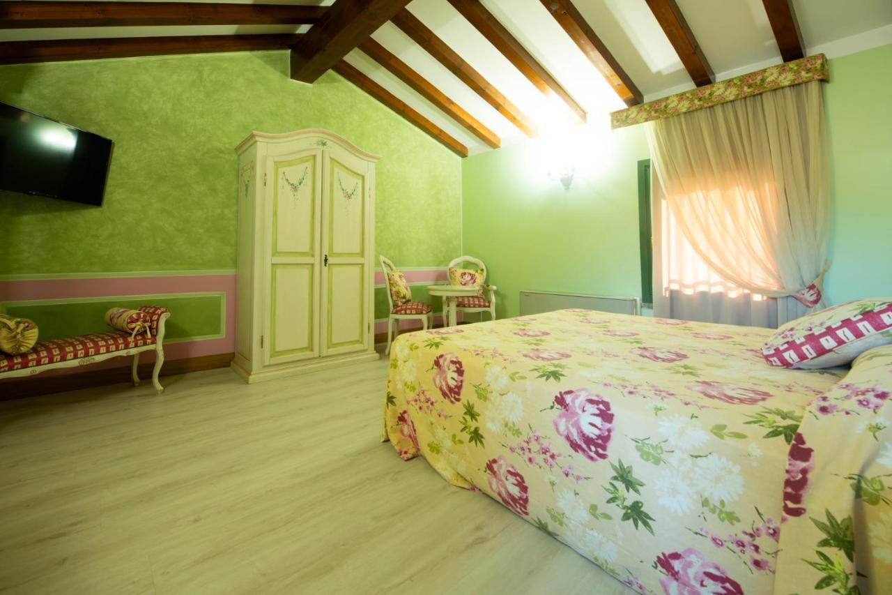 Hotel La Corte San Lorenzo Moscuzzano